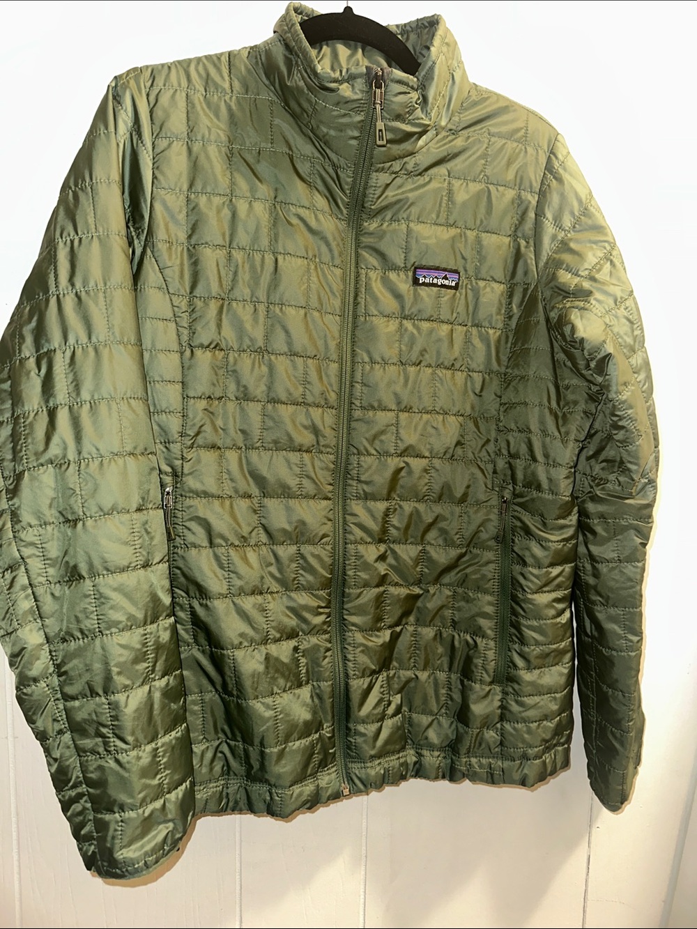 Patagonia Olive Quilted Lightweight Women's Puffer Jacket - Picture 2 of 14